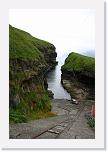 Eysturoy Gjogv * 2304 x 3456 * (2.85MB)